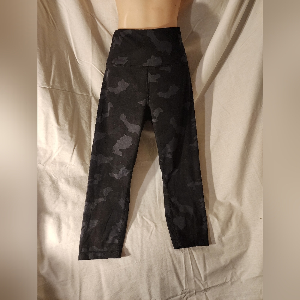 YOGALICIOUS WOMEN'S XL STRETCH PANTS